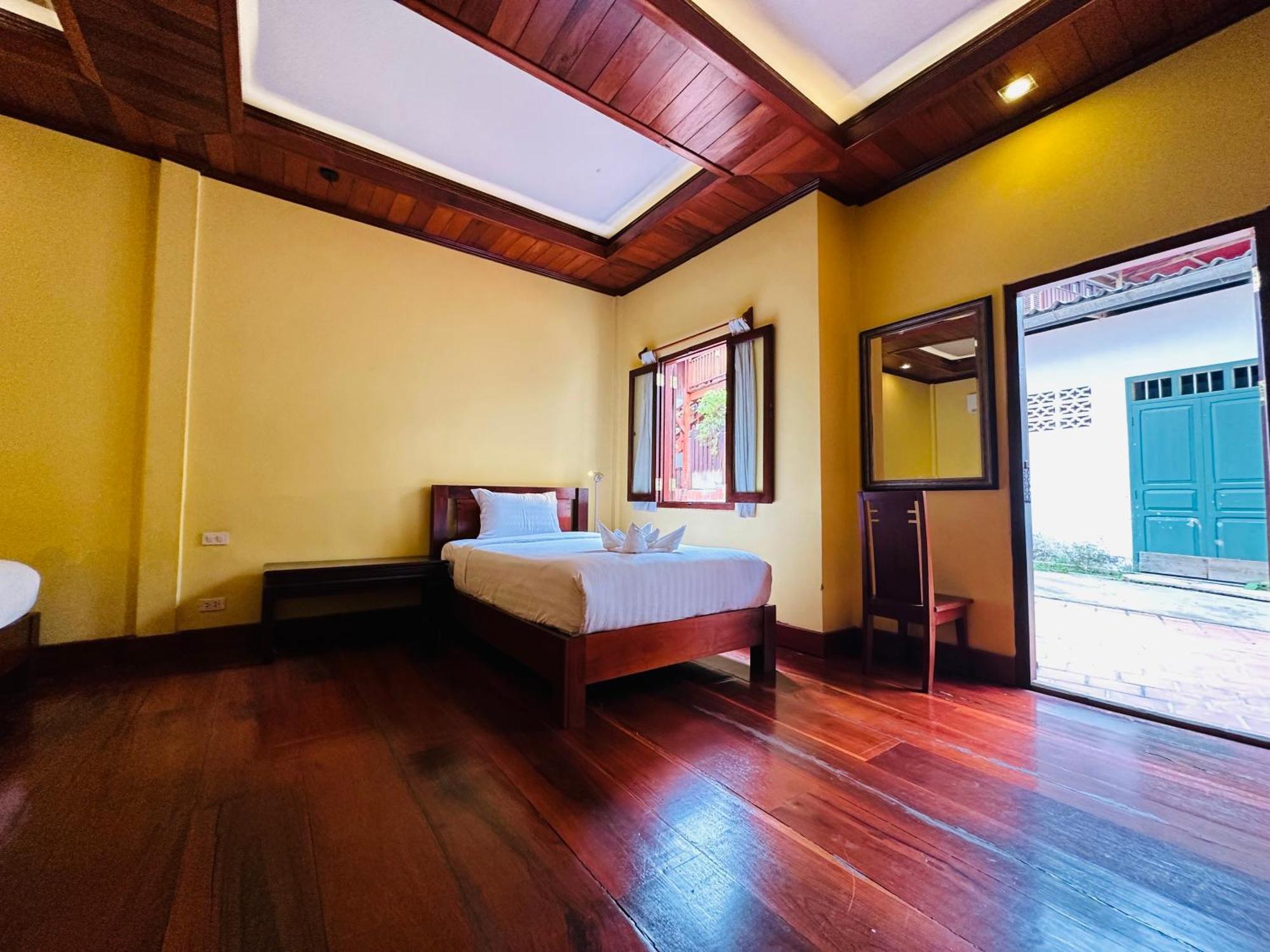 Villa Phonethip Mekong Riverside Luang Prabang Exterior foto