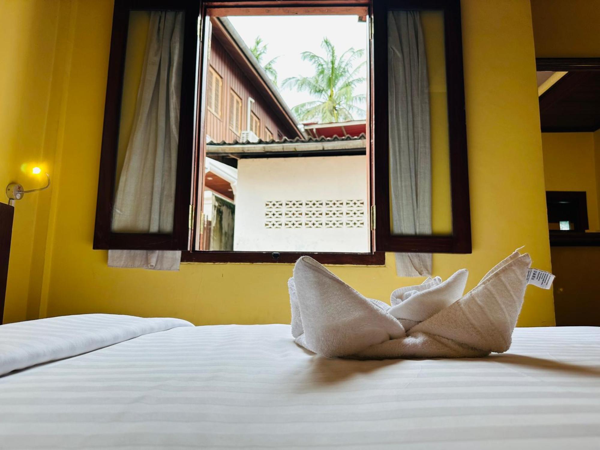 Villa Phonethip Mekong Riverside Luang Prabang Exterior foto