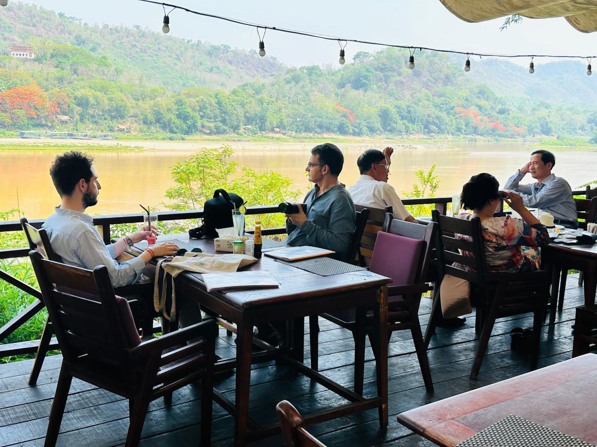 Villa Phonethip Mekong Riverside Luang Prabang Exterior foto