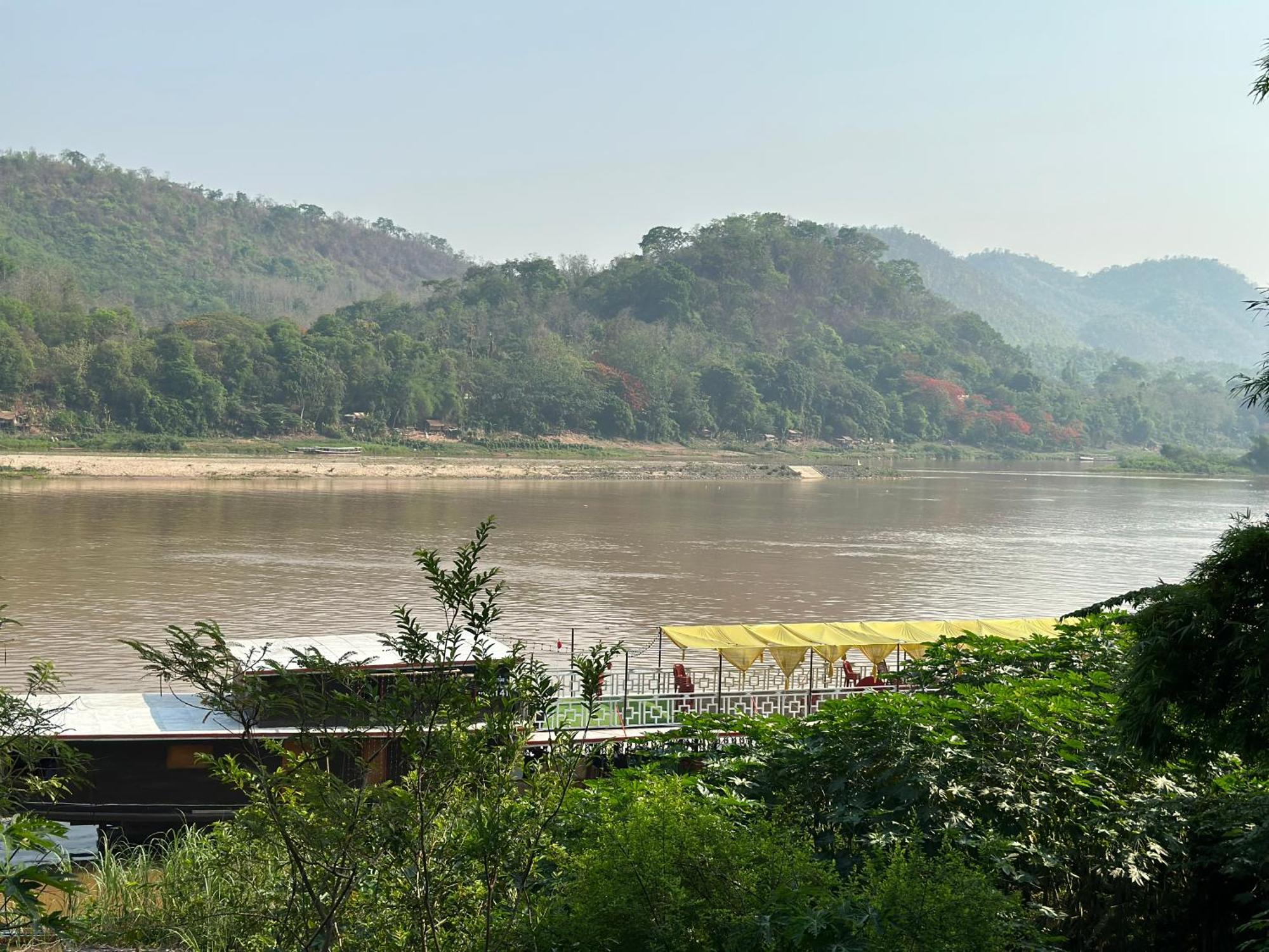 Villa Phonethip Mekong Riverside Luang Prabang Exterior foto